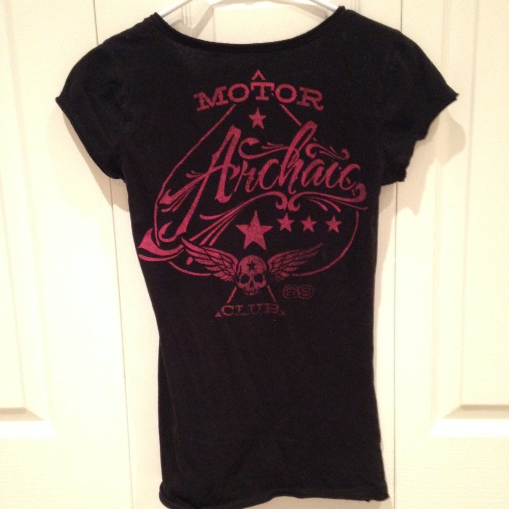 Archaic Tee